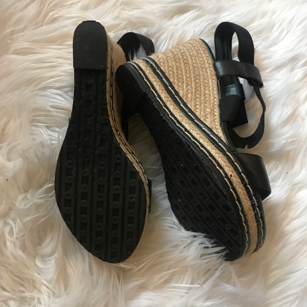 Charles David Wedges - Picture 4 of 4
